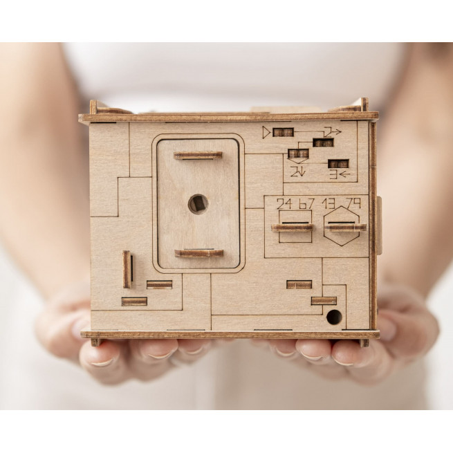 Images et photos de Space Box. ESC WELT.